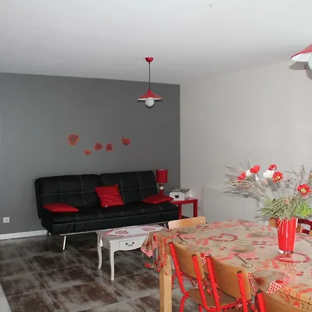 Holiday home Les Coquelicots Luz-Saint-Sauveur